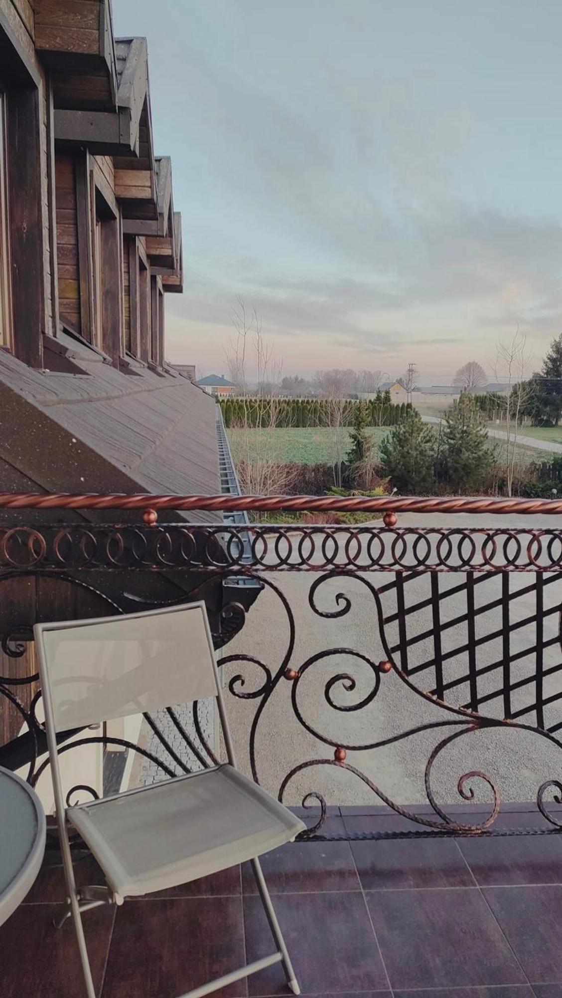 Bed and Breakfast Osrodek Bialy Lew Wojciechow  Exterior foto