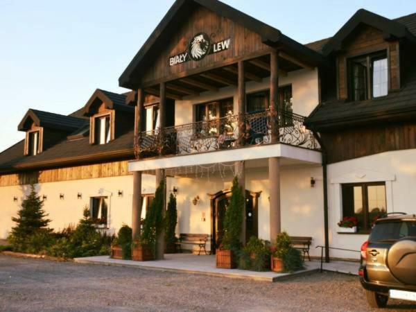 Bed and Breakfast Osrodek Bialy Lew Wojciechow  Exterior foto